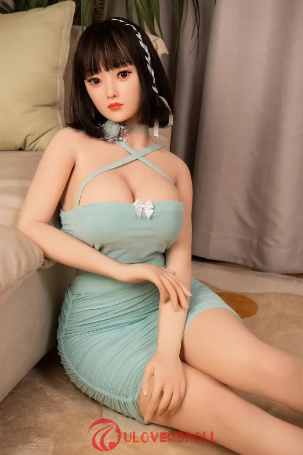 Japanese F-cup Love Doll