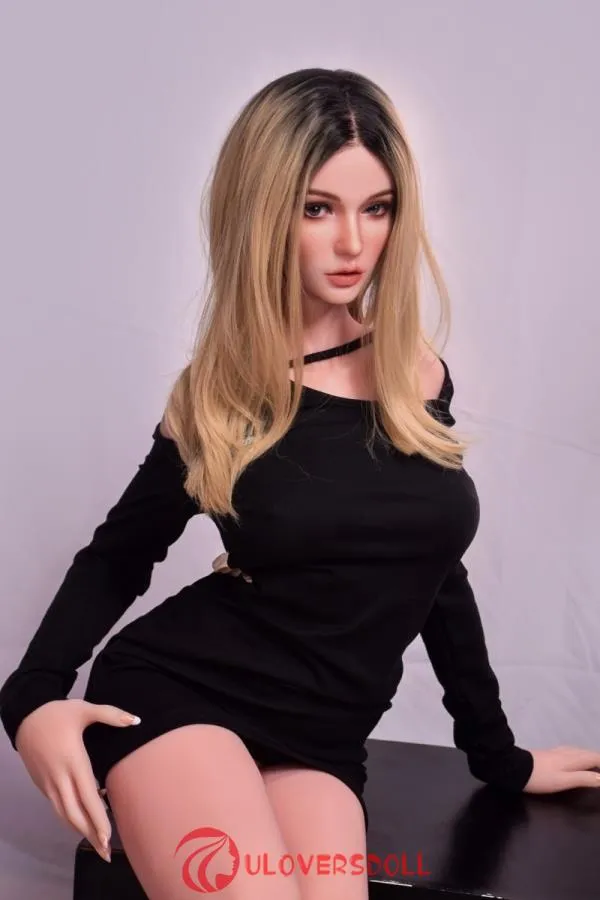 165 Life Size Silicone Sex Doll