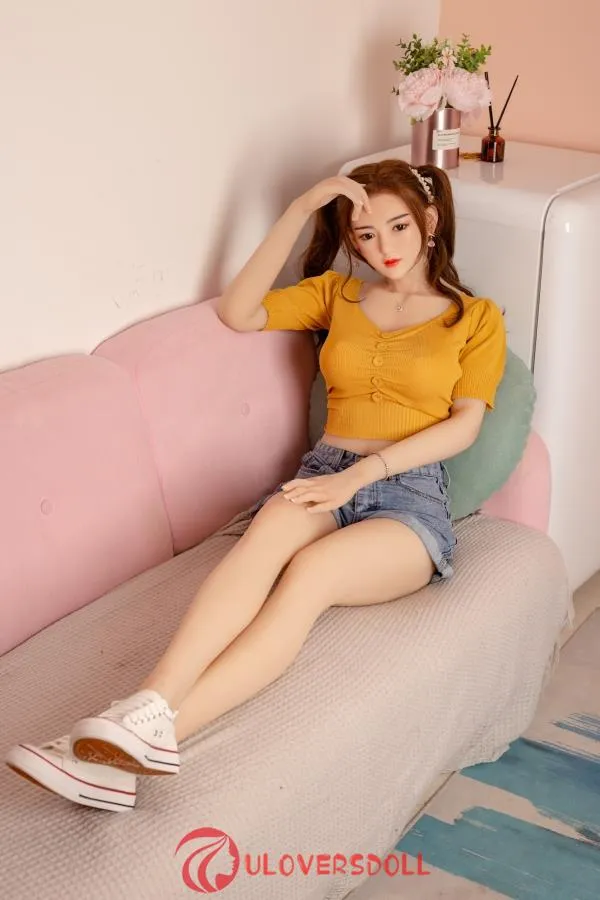 35 Dolls