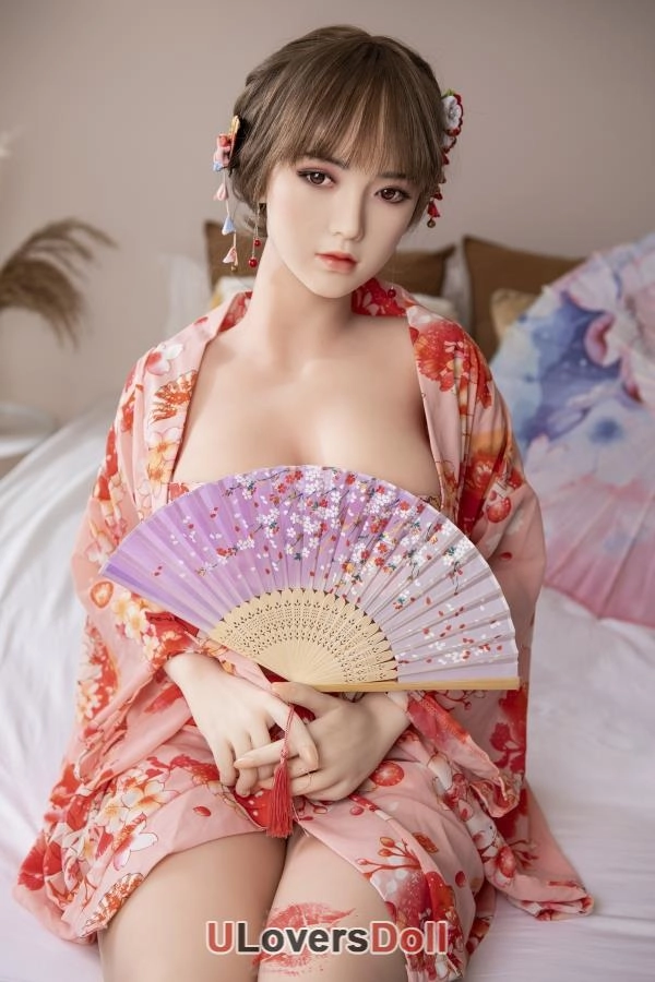 Japanese TPE Dolls