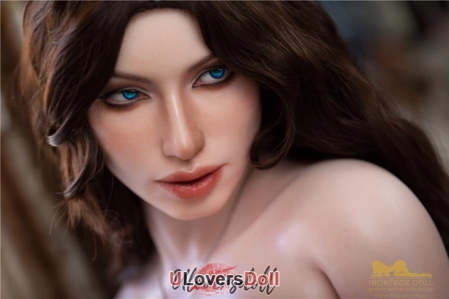 Medium Boobs USA Sex Doll