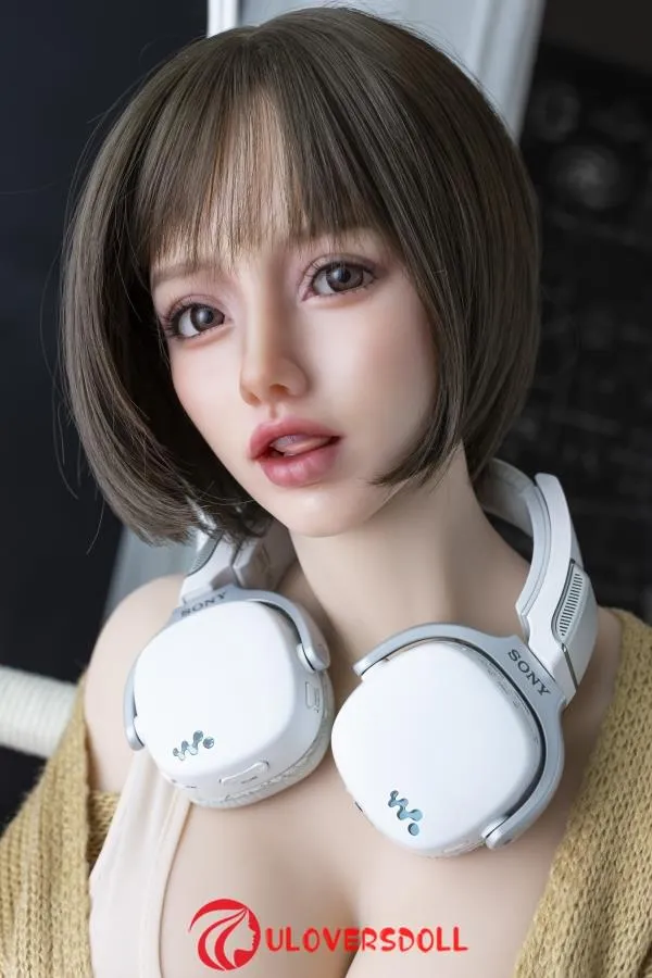 Sexy Realistic Girl Silicone Sex Dolls