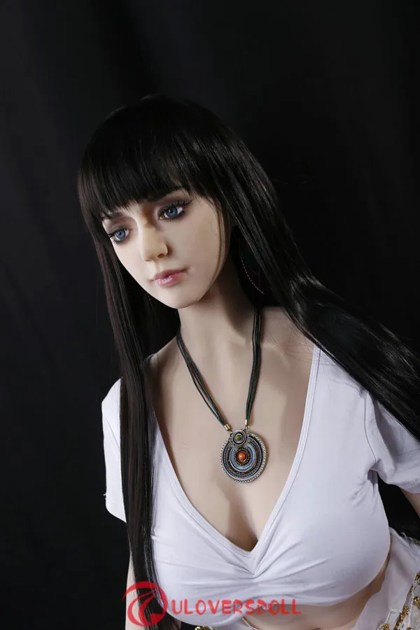 realistic sexy doll