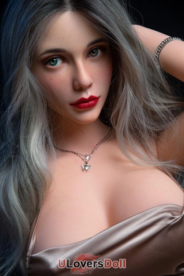 sex doll Amaia