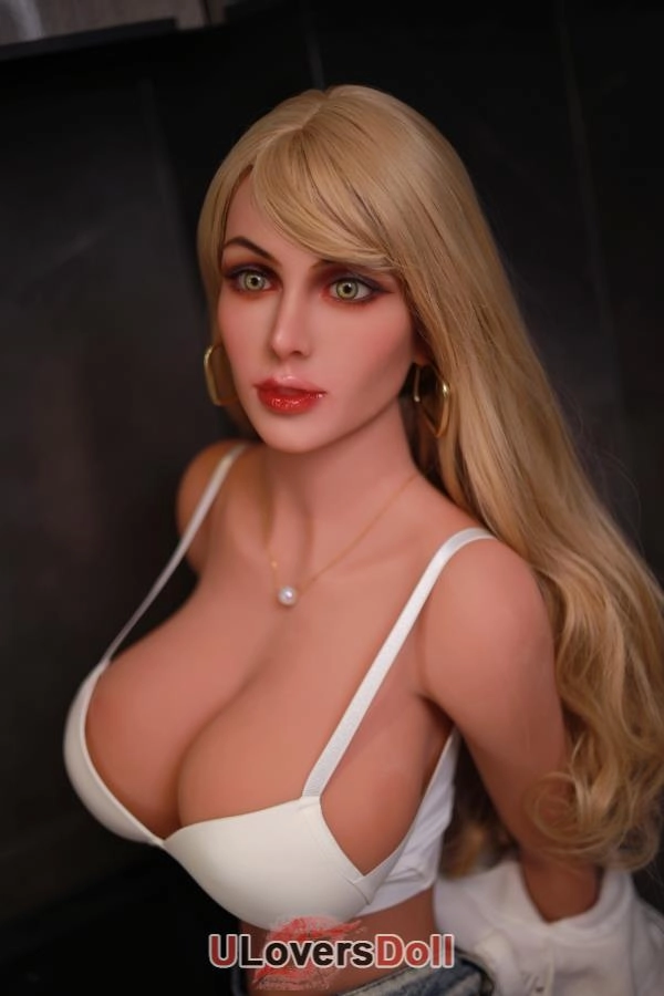 Large Boobs Sexy Dolls