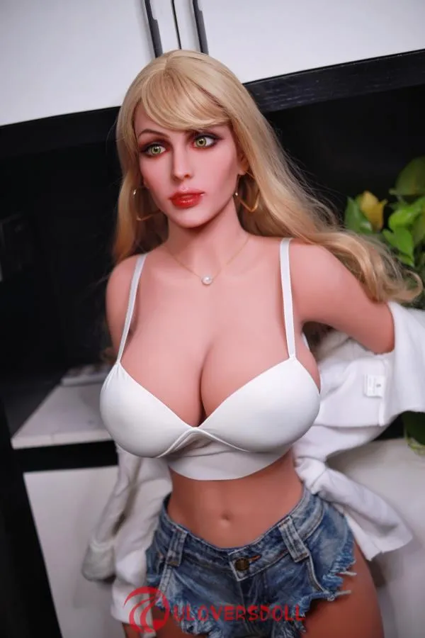 Mature Real Sex Doll