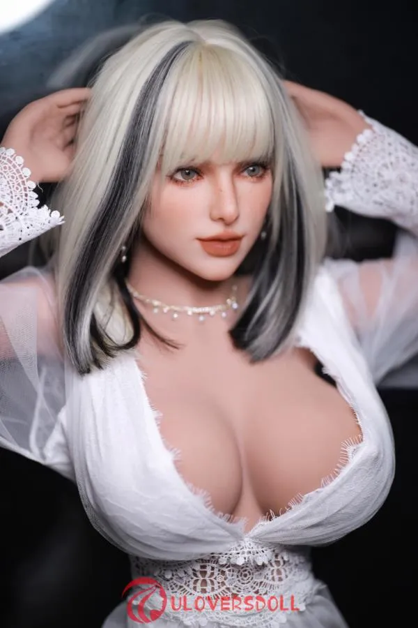 Huge Tits Adult Love Doll Picture