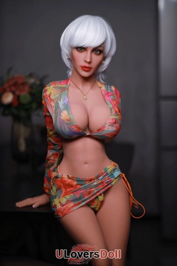 Milf Love Doll