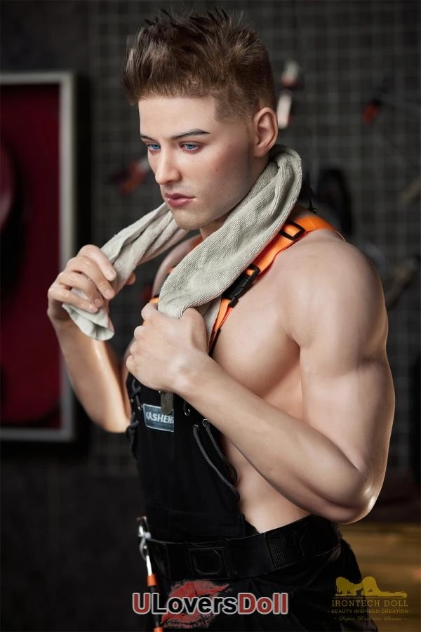 American Male-cup Love Dolls