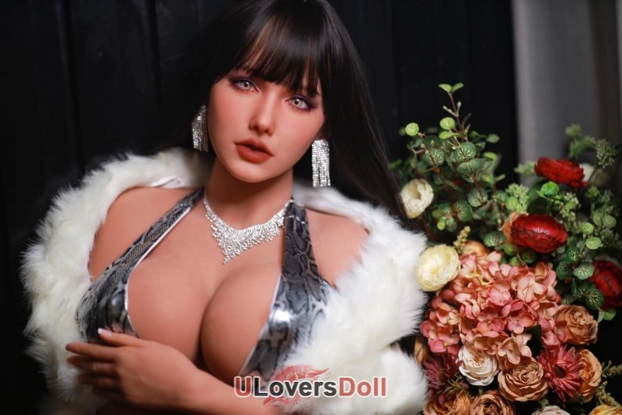 Huge Breasts Love Doll