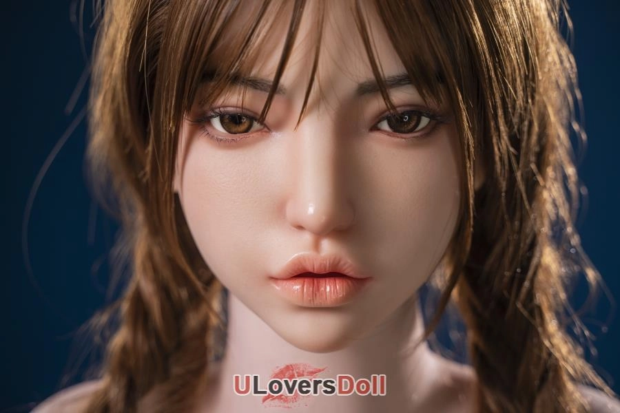 Yearn Premium Love Doll