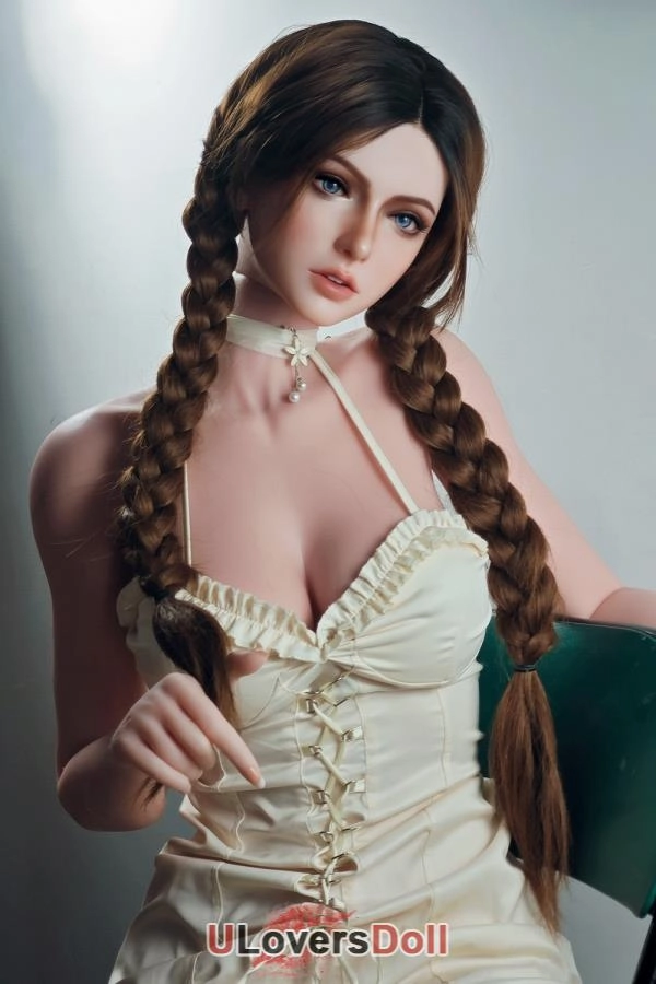 Realistic Silicon Sex Doll