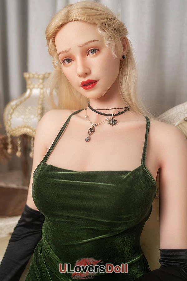 sex doll Doris