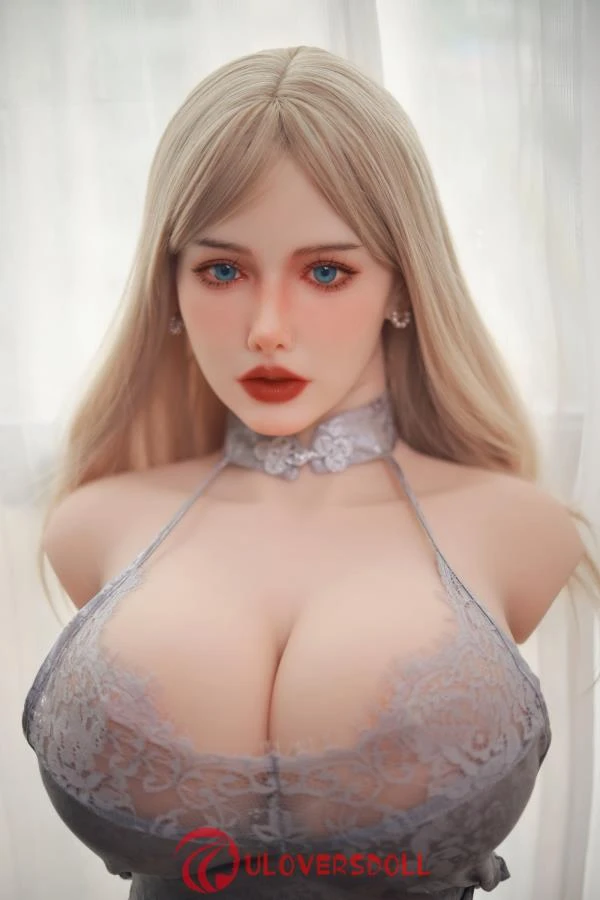  I-cup Sexdoll