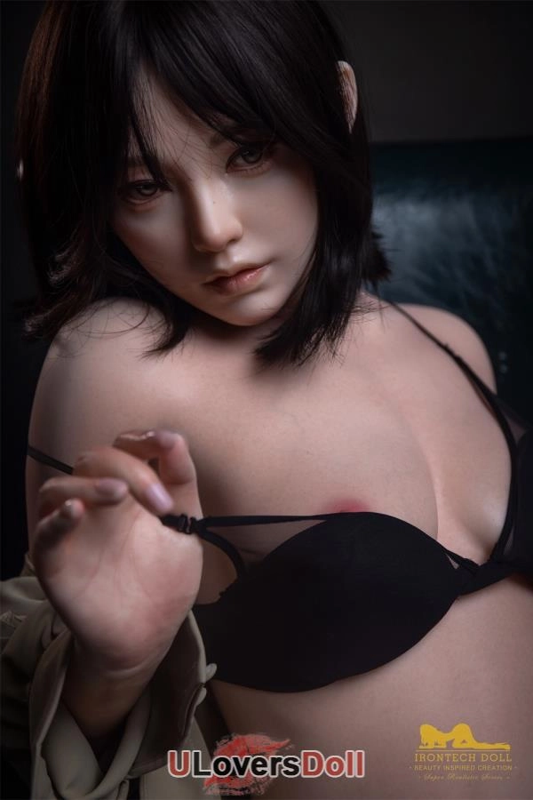 Small Boobs Japanese Silicone Real Doll