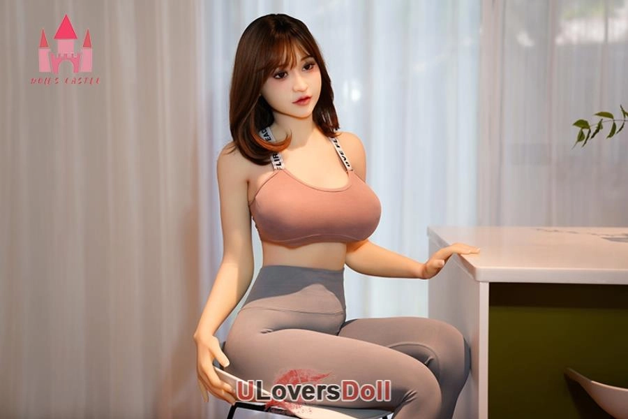 Dolls Castle Photos