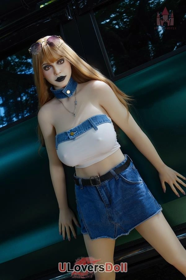 94.8lb Fuck Doll