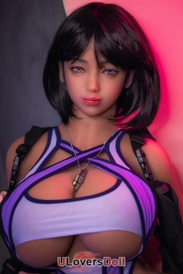 Realistic Sex Doll