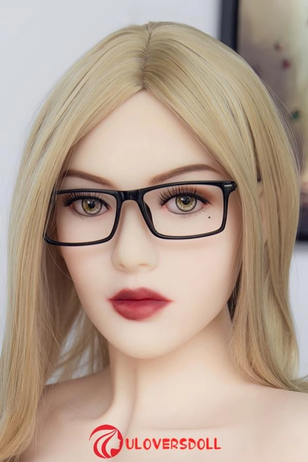 Luxurious Real Doll