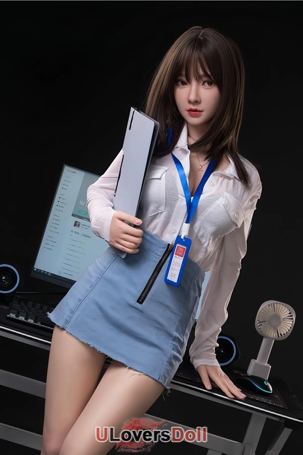 Medium Breast Japanese Sexdoll