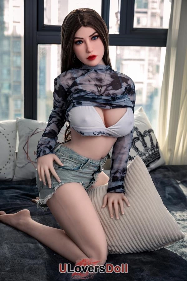 Medium Boobs American Real Dolls