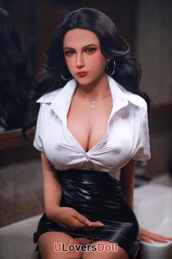 Huge Boobs Sex Doll