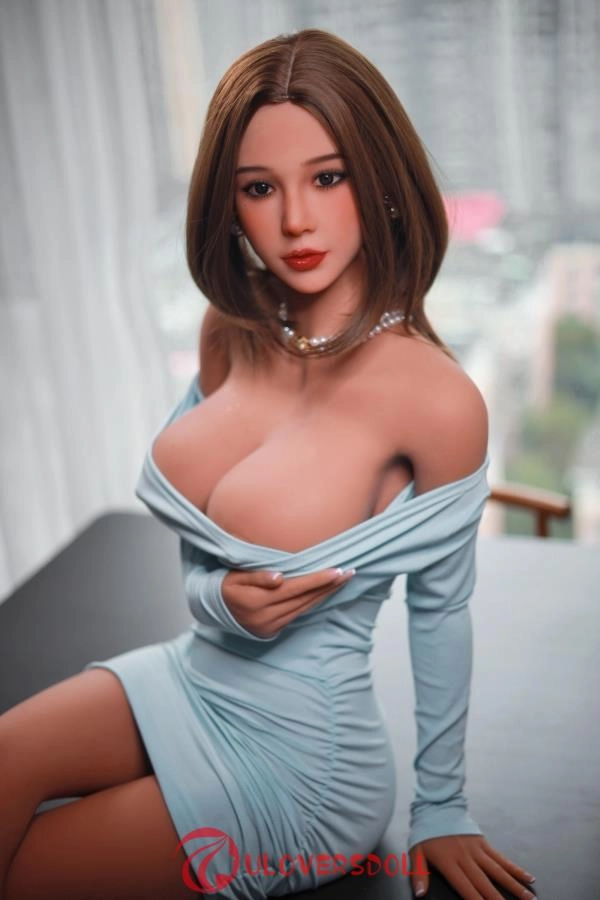 Big Titted Love Doll