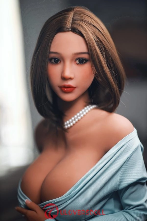Busty Nude Love Doll
