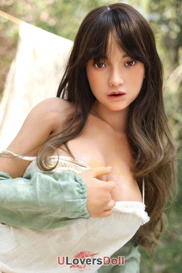 Korean American Love Doll