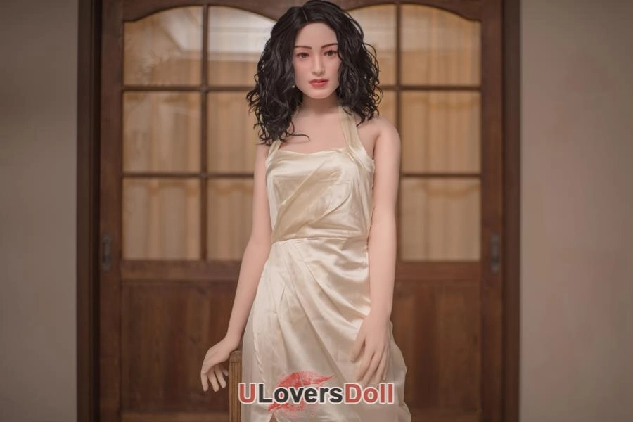 Medium Breast Japanese Sex Dolls