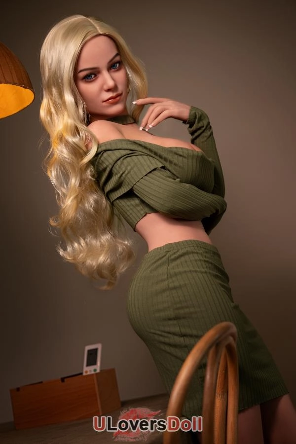 Huge Boob USA Love Doll