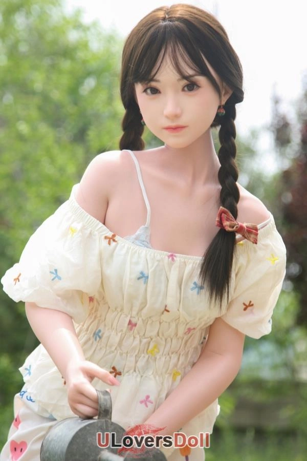 B Cup Small Tit Dolls