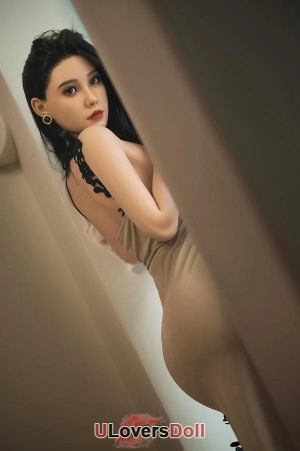 Realistic Japanese Adult Dolls