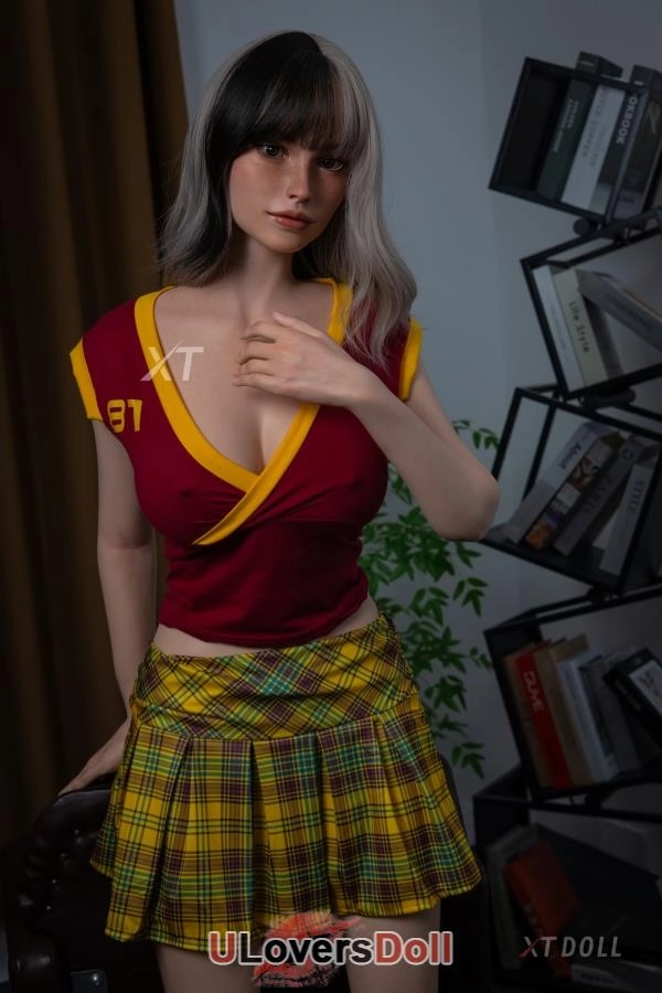 USA E-cup Doll