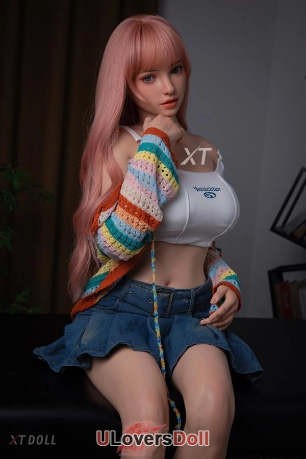 XT Big Titties Adult Dolls