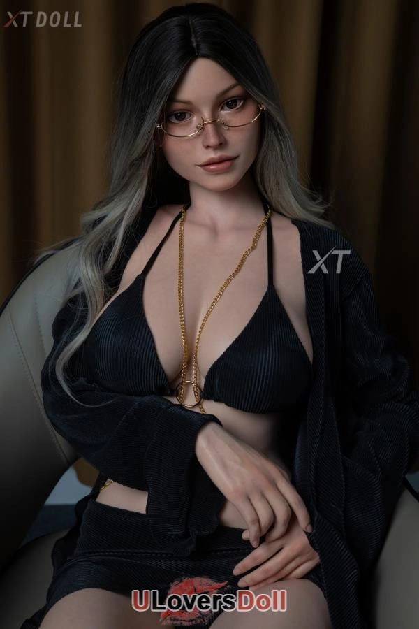 XT Silicone Fuck Doll
