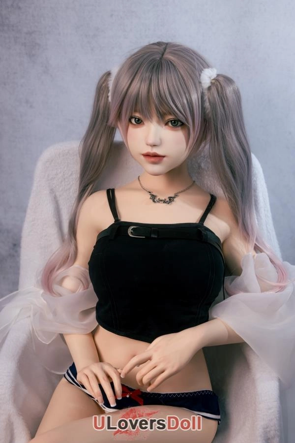 Medium Breast USA Doll
