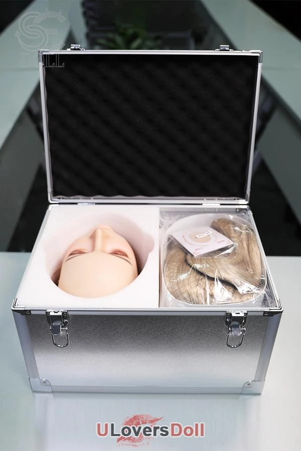 Annika SE X-Bot AI Silicone Head