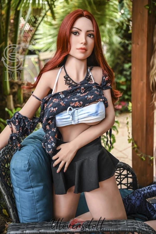 Realistic High-End TPE Sex Doll