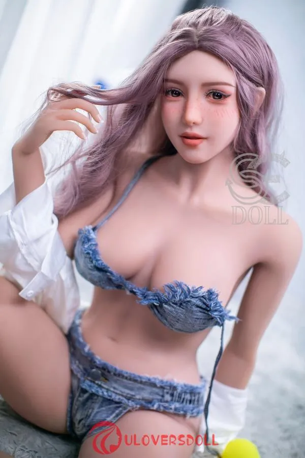 SE Large Breast Love Doll