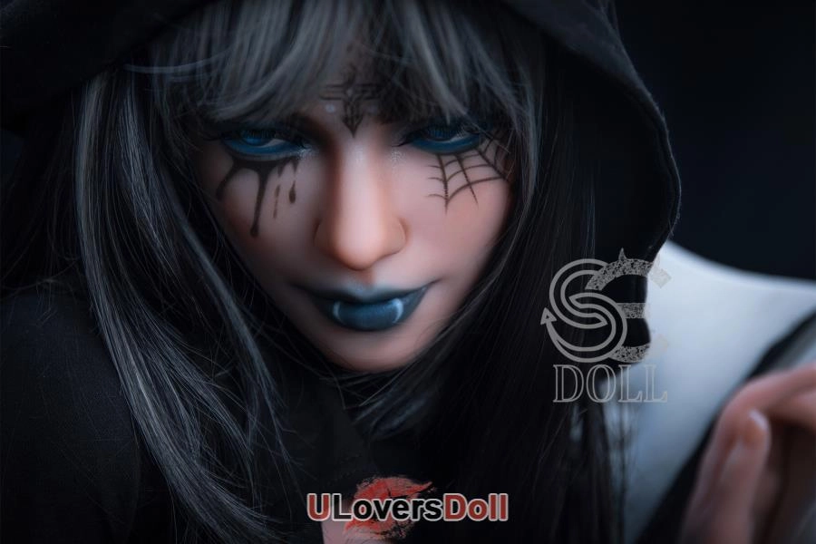 She-devil Love Doll