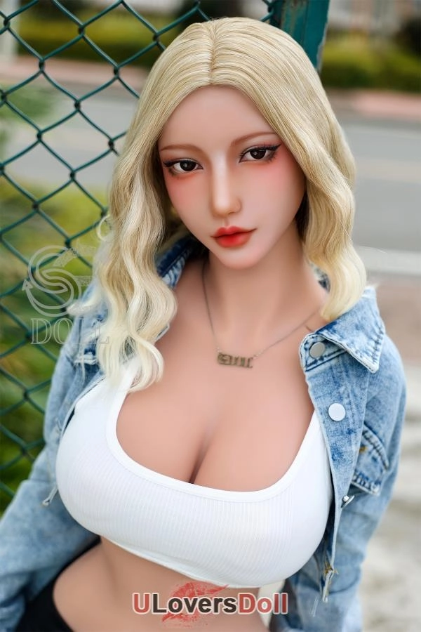High End Love Doll