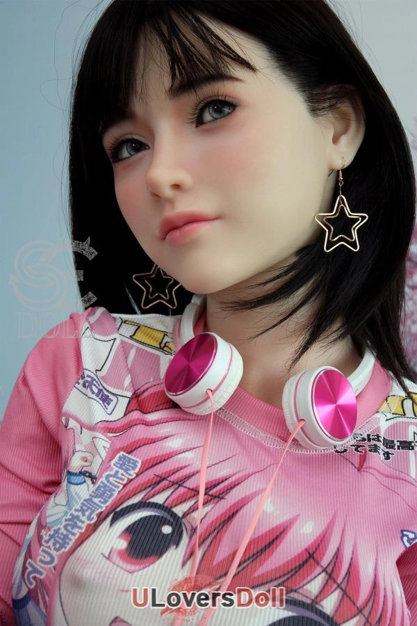 Big Tits Korean Love Doll