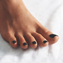 M2 Toenail Color