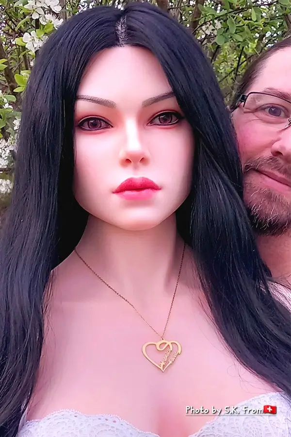 Internet celebrities and sexdoll