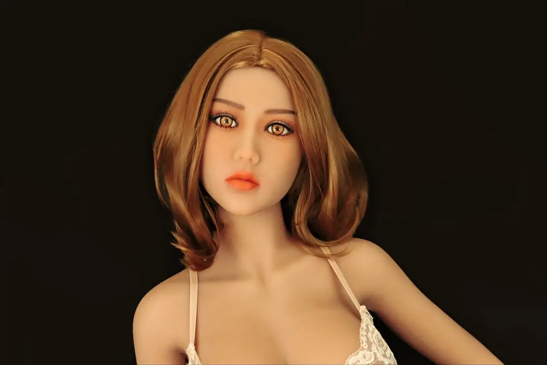 Janiah – AIBEI 150cm (4ft11) F-Cup